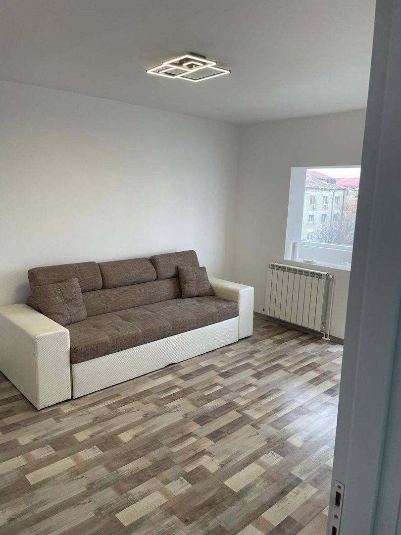 Buziasului-Aem | 1 Camera | Renovat complet | Decomandat | Centrala proprie - Poză 1