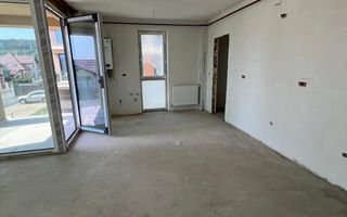Apartament cu 3 camere de vânzare, semifinisat, în bloc nou, Unirii - Poză 3