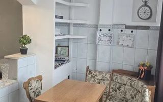 De vanzare apartament cu 2 camere, Micro 14, etaj 3, 69.000 euro - Poză 3