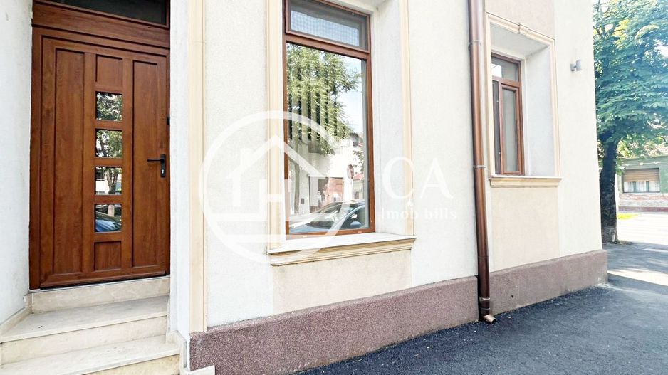 Spatiu comercial de inchiriat zona centrala, Oradea - Poză 1