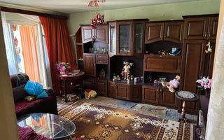 Apartament 3 camere zona Sud - Poză 1