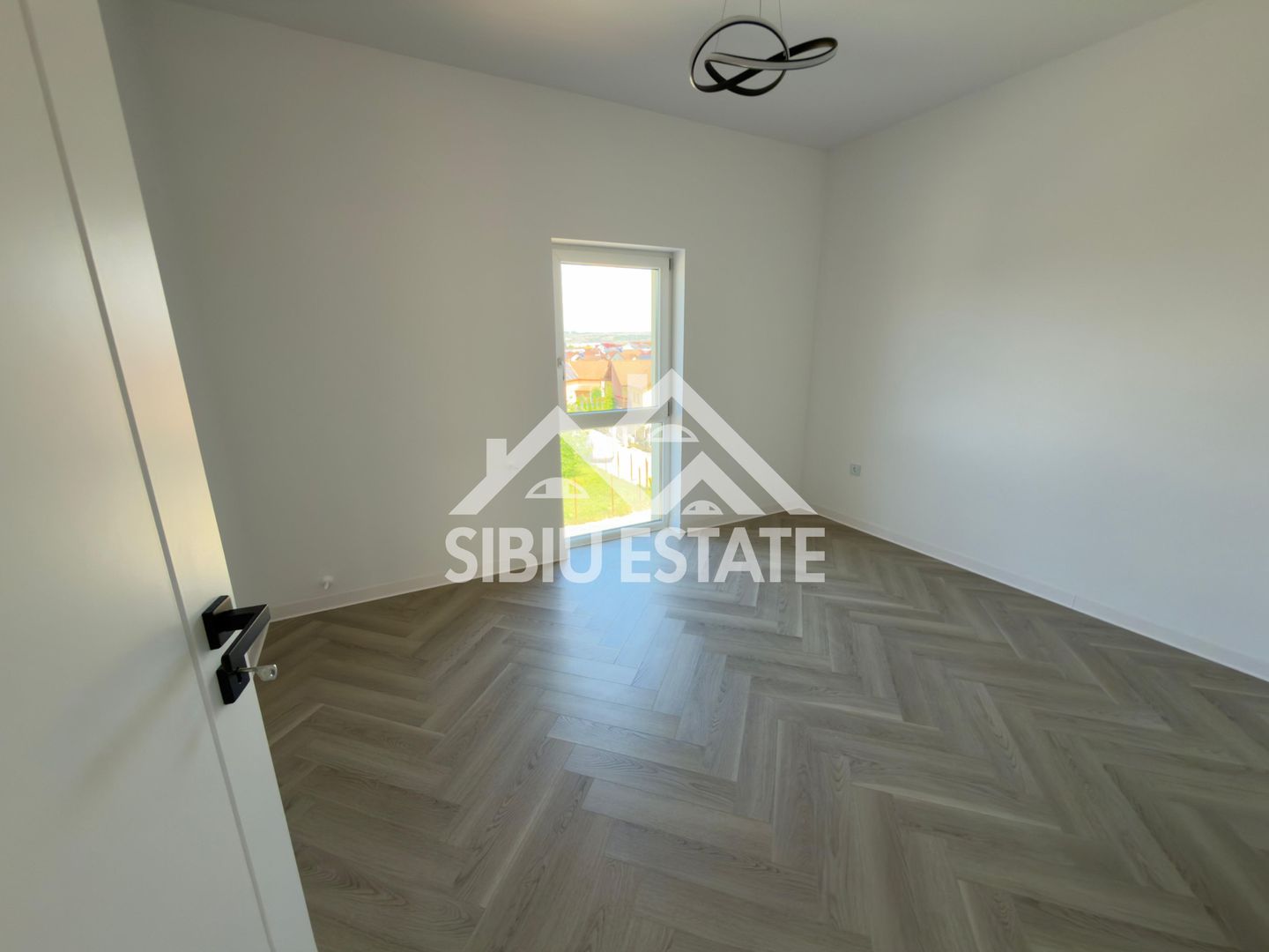 Apartament 2 camere decomandate proiect Premium Ratiu- Selimbar - Poză 2