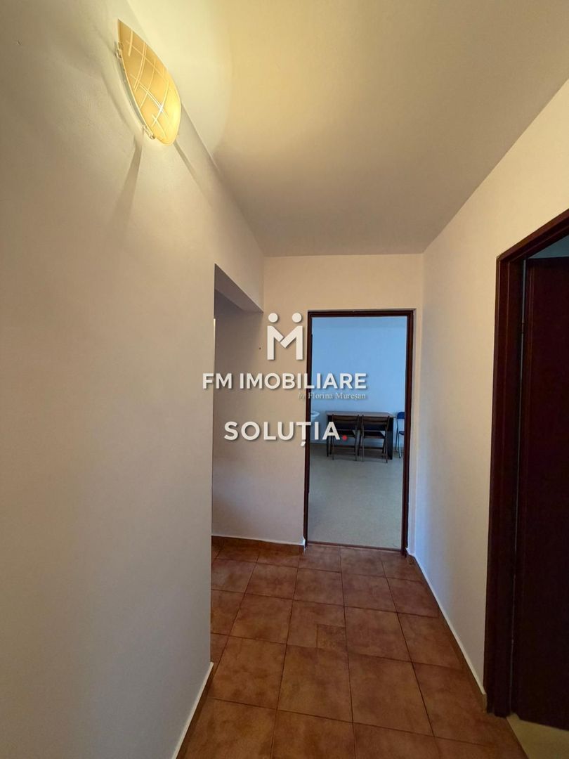 Apartament 3 camere, decomandat, zona Moldovei! - Poză 9