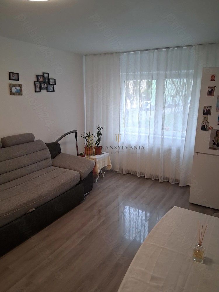 Garsonieră de vânzare - Poză 1