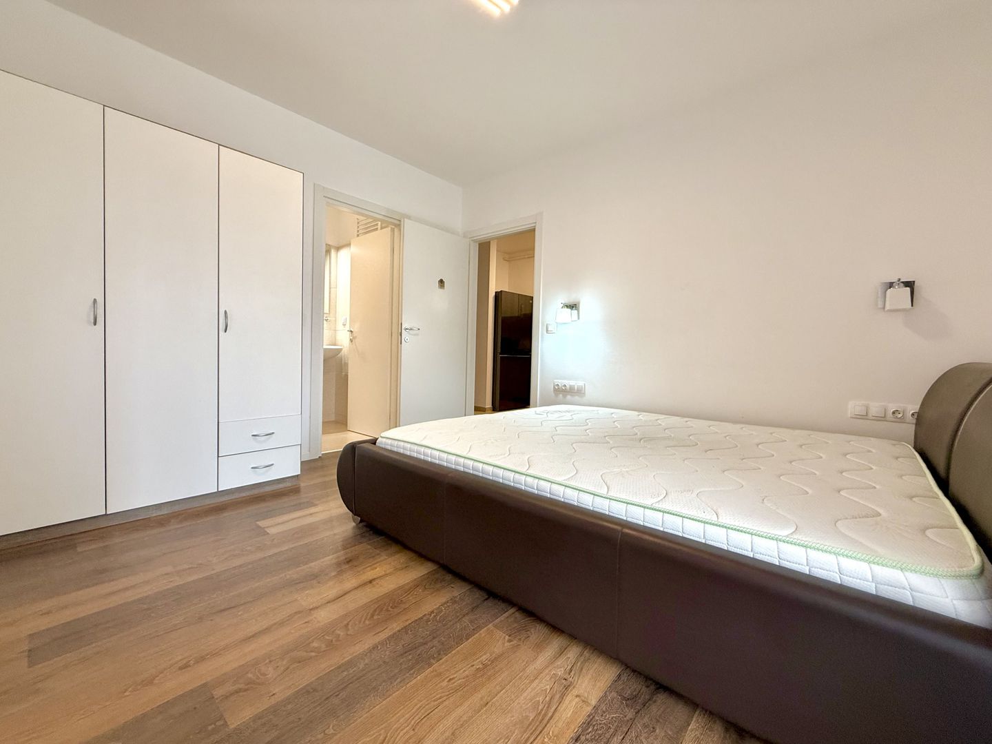 Apartament 3 camere, zona Lipovei, lângă pădure - Poză 13