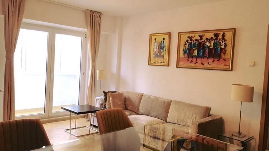 AP. 2 CAMERE VICTORIEI, MOBILAT MODERN, BUCATARIE INCHISA, COMISION 0% - Poză 1