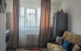 CAMERA DE CAMIN CU BAIE PROPRIE - BULEVARDUL POITIERS