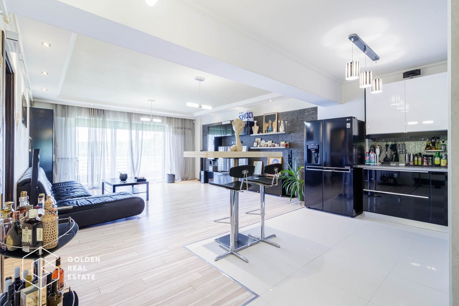 Apartament spatios Pipera, vedere la padure, dotari premium, parcare - Poză 1