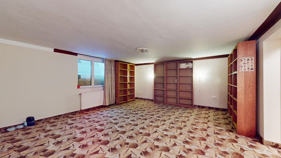 Vila cu suprafata de 360mp si teren 700mp-Racadau - Poză 16