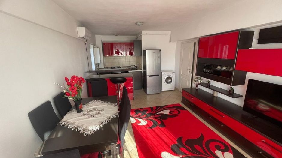 Vand apartament 3 camere, etaj intermediar, lift, 70 mp. - Poză 2