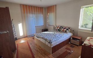 Apartament cu 3 camere in Turnisor, mobilat si utilat- curte privata - Poză 1
