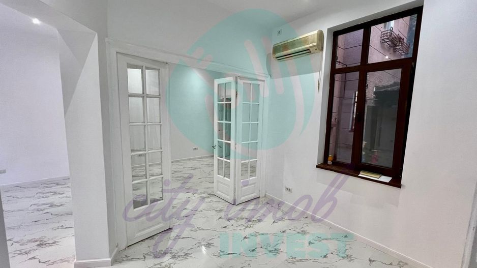 Vila 6 camere – Ultracentral | Unirii – Ideala Birou Showroom Cabinet - Poză 2