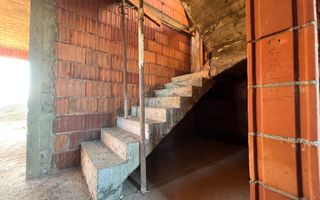 Duplex superb cu 4 camere despartit prin garaj | Chisoda | Pasha Garden - Poză 5