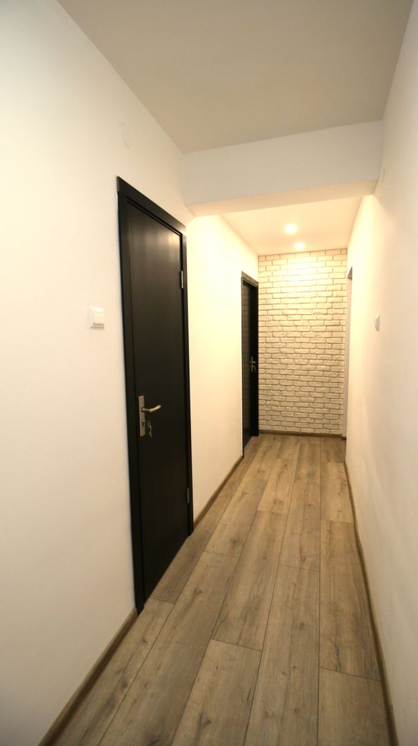 Centru Civic, 2 camere decomandate, etaj 1 - Poză 15