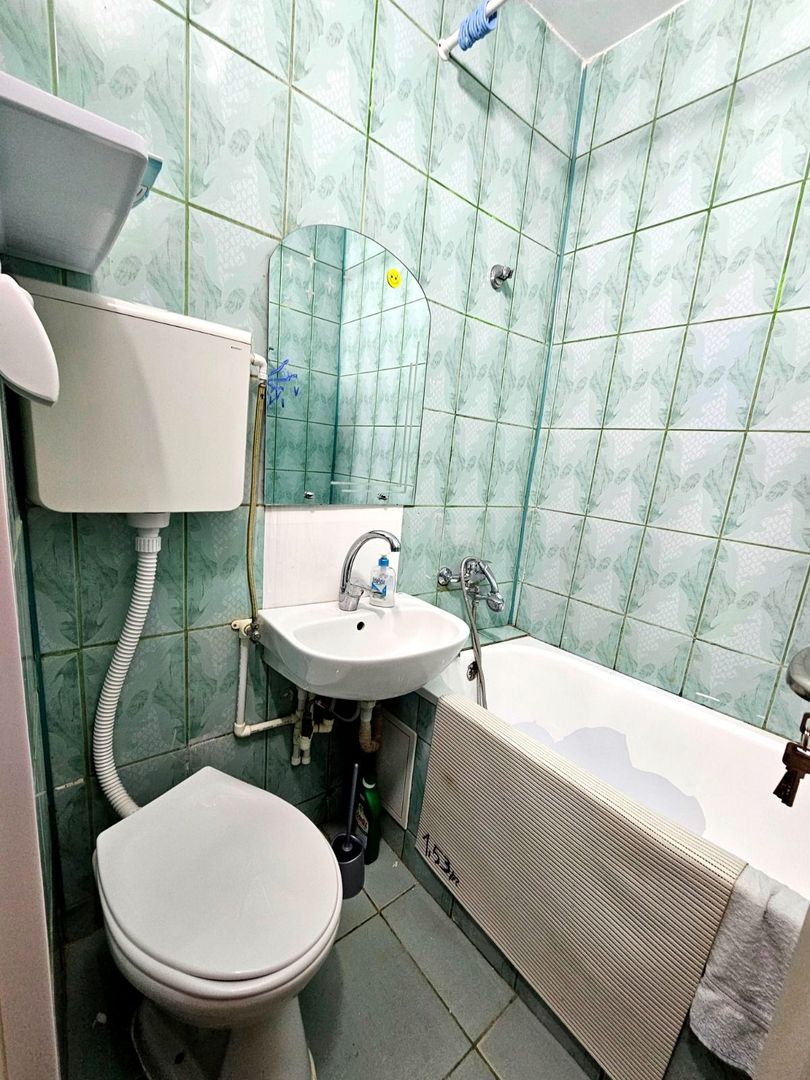 De vanzare apartament cu o camera, zona Reno - Doja, parter, 46.500 euro - Poză 8