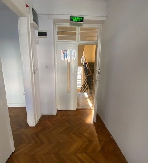 Spatiu de birou zona centrală - Poză 25