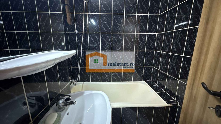 Parter Inalt, langa Mall Park Lake, Metrou Dristor, Piata, Centrala termica, - Poză 22