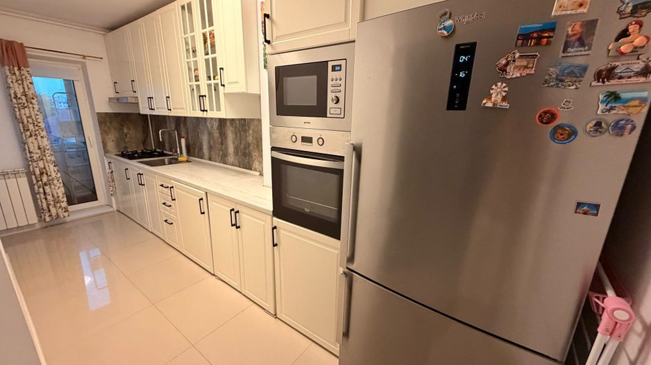Apartament 2 camere de închiriat | Metrou Păcii | Loc de parcare la liber - Poză 1