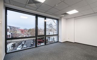 Spatiu birou Dacia - Poză 6