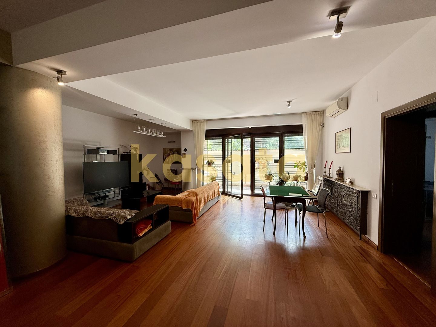 APARTAMENT EXCLUSIVIST | VERDI | LOC DE PARCARE SI BOXA - Poză 2
