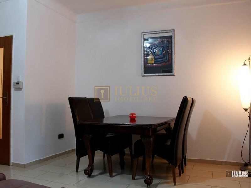 2 camere zona Fac. de Medicina - Hotel Continental, cu centrala proprie. - Poză 5