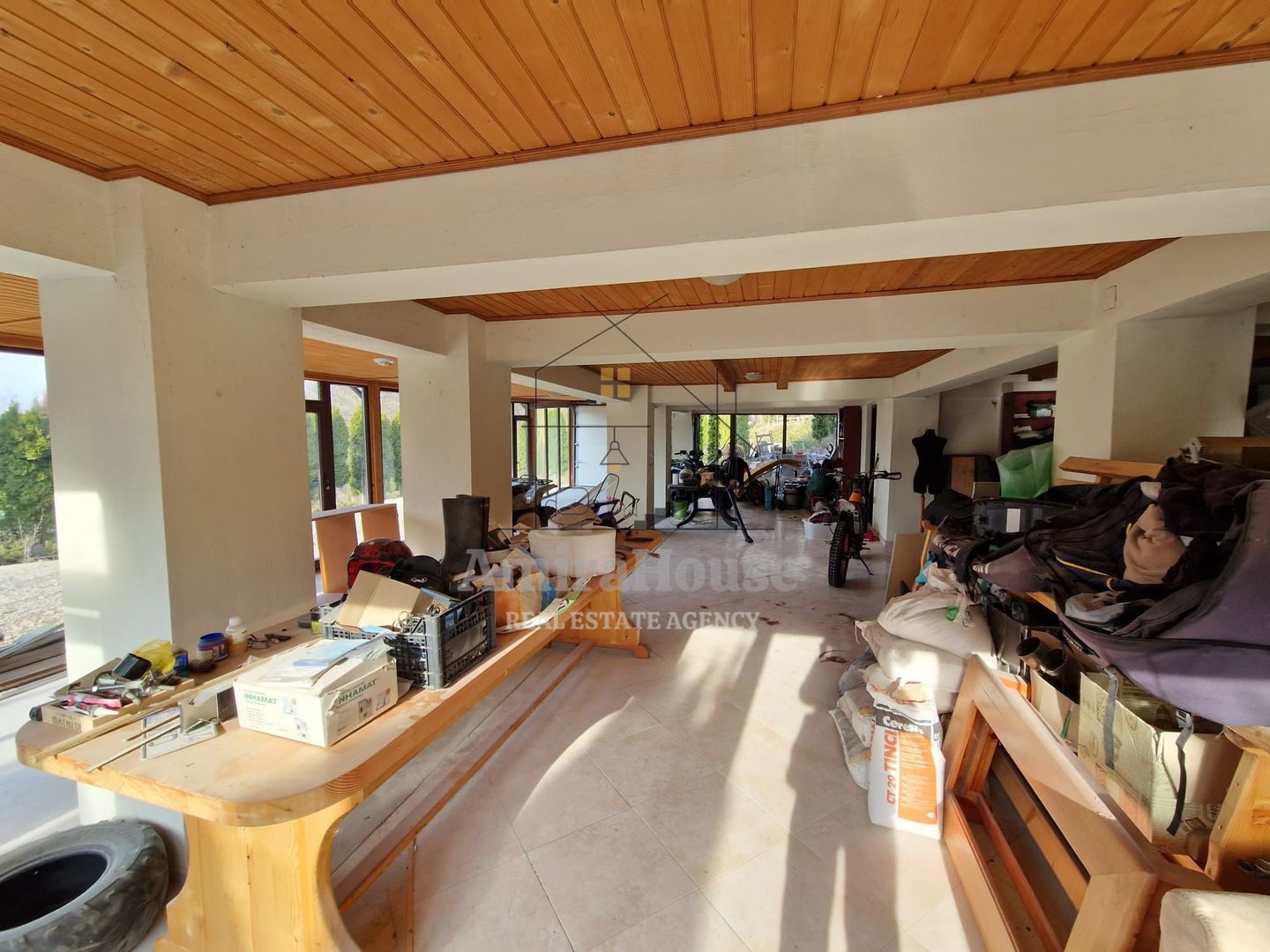 Casa din lemn D+P+M de 400 mp utili si teren 3.000 mp zona Faget - Poză 15