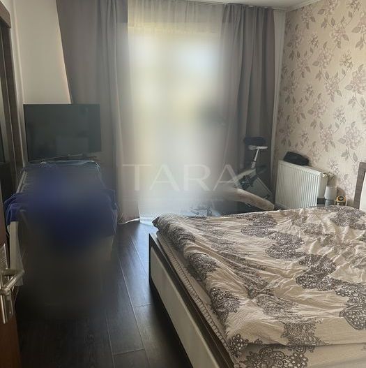 Apartament cu 2 camere, 2 balcoane de 15 mp, zonă Florilor. - Poză 6
