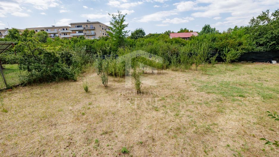 Teren intravilan 1.200 mp, doua loturi, Sector 6 - Poză 18
