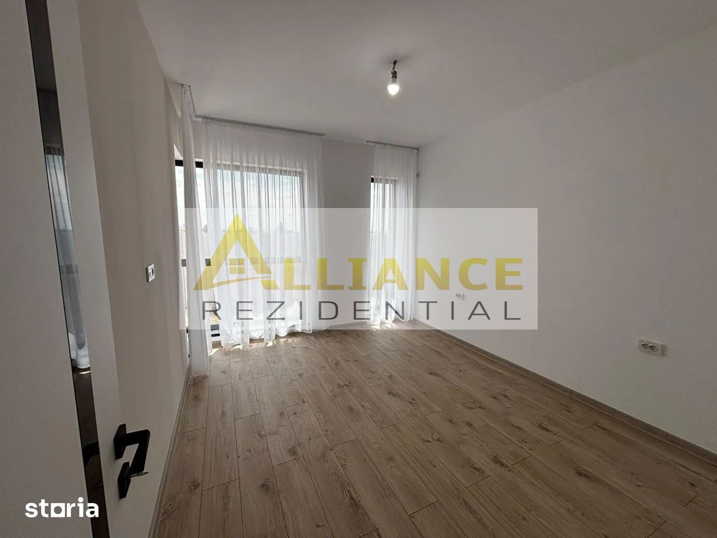 casa  de vanzare - Poză 8