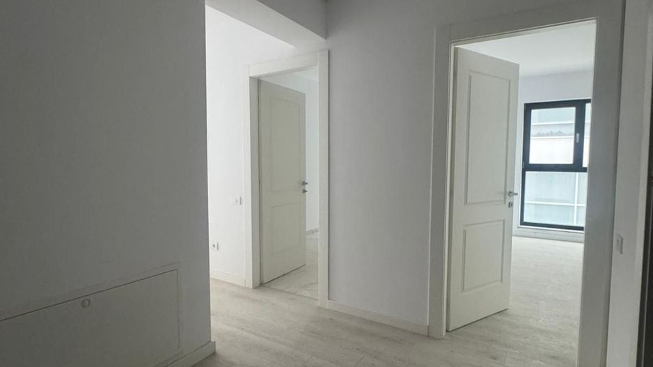 3 camere decomandat || PIPERA ROND OMV - Poză 16