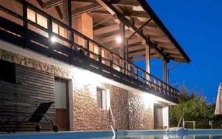 Pensiune turistică 5★ de vânzare în Băile Olănești | Proprietate premium - Poză 1