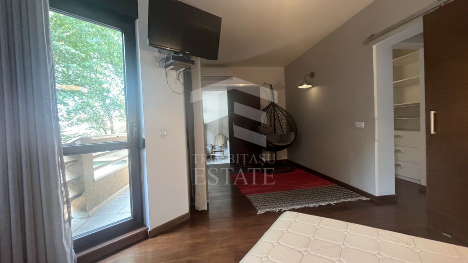 ANDRONACHE | Vila 4 Camere | Garaj  | Curte Verde | Ciubar & BBQ - Poză 12