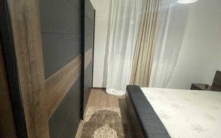 Vând apartament, strada Colinei, 3 camere - Poză 6
