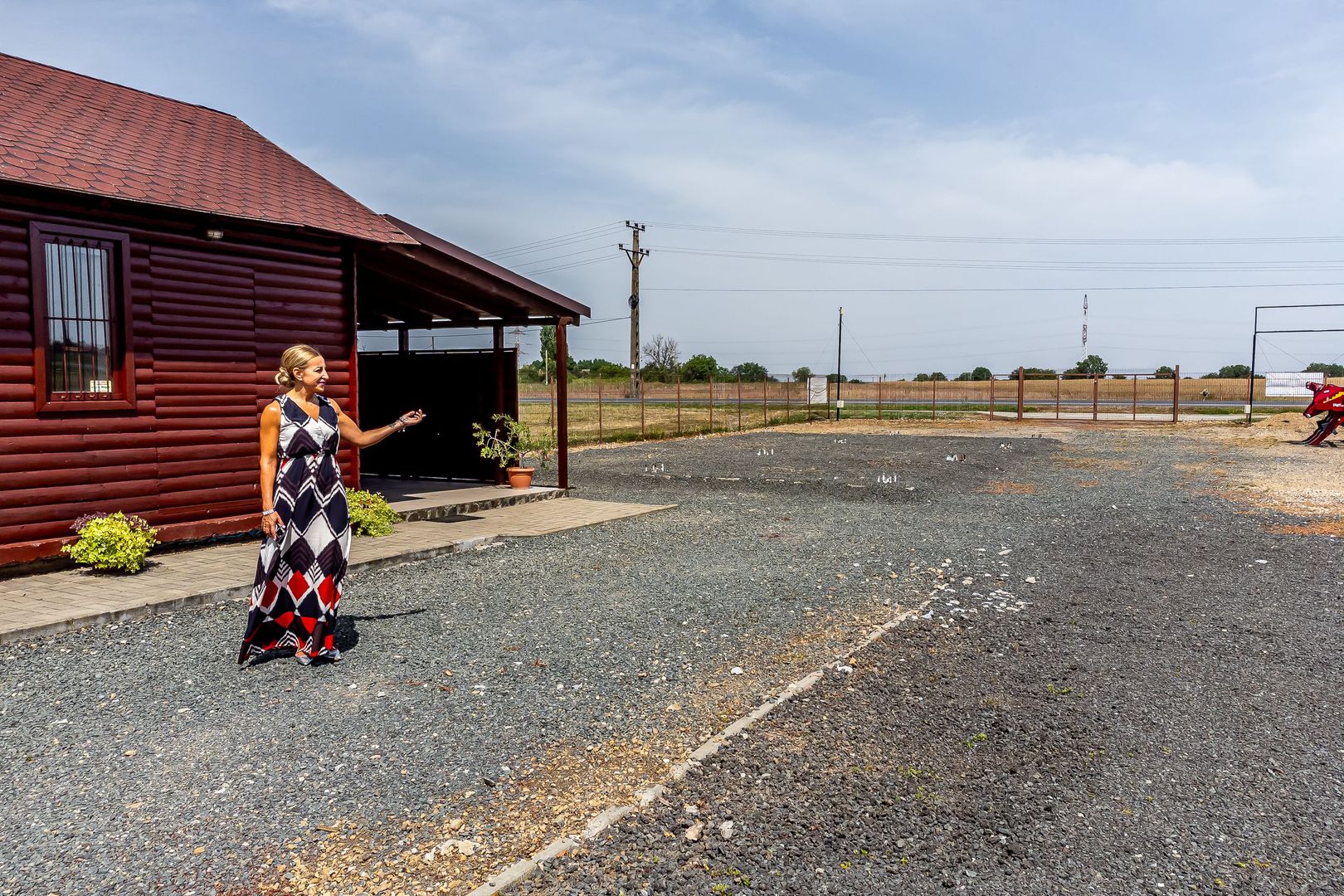 Închiriere Spațiu și Teren în Pecica – Ideal pentru Showroom - Poză 3