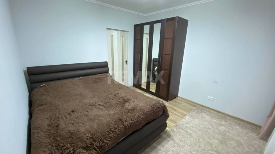 Apartament de închiriat în inima Chișinăului! - Poză 9