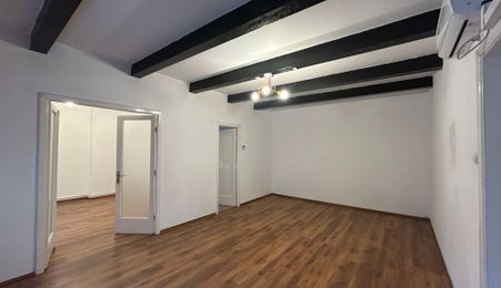 Stefan cel Mare | Apartament 4 camere in vila | 109mp | Garaj