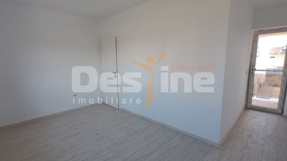 Casă individuală cu 4 camere și teren de 450 mp – Rediu - Poză 11