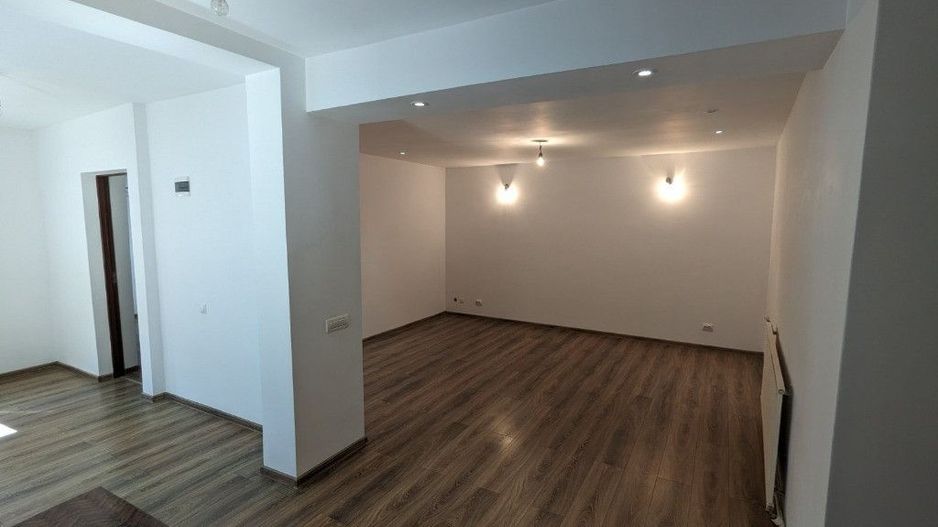Casa Crangasi | 3 Camere | 5 min de mers Metrou Crangasi - Poză 2