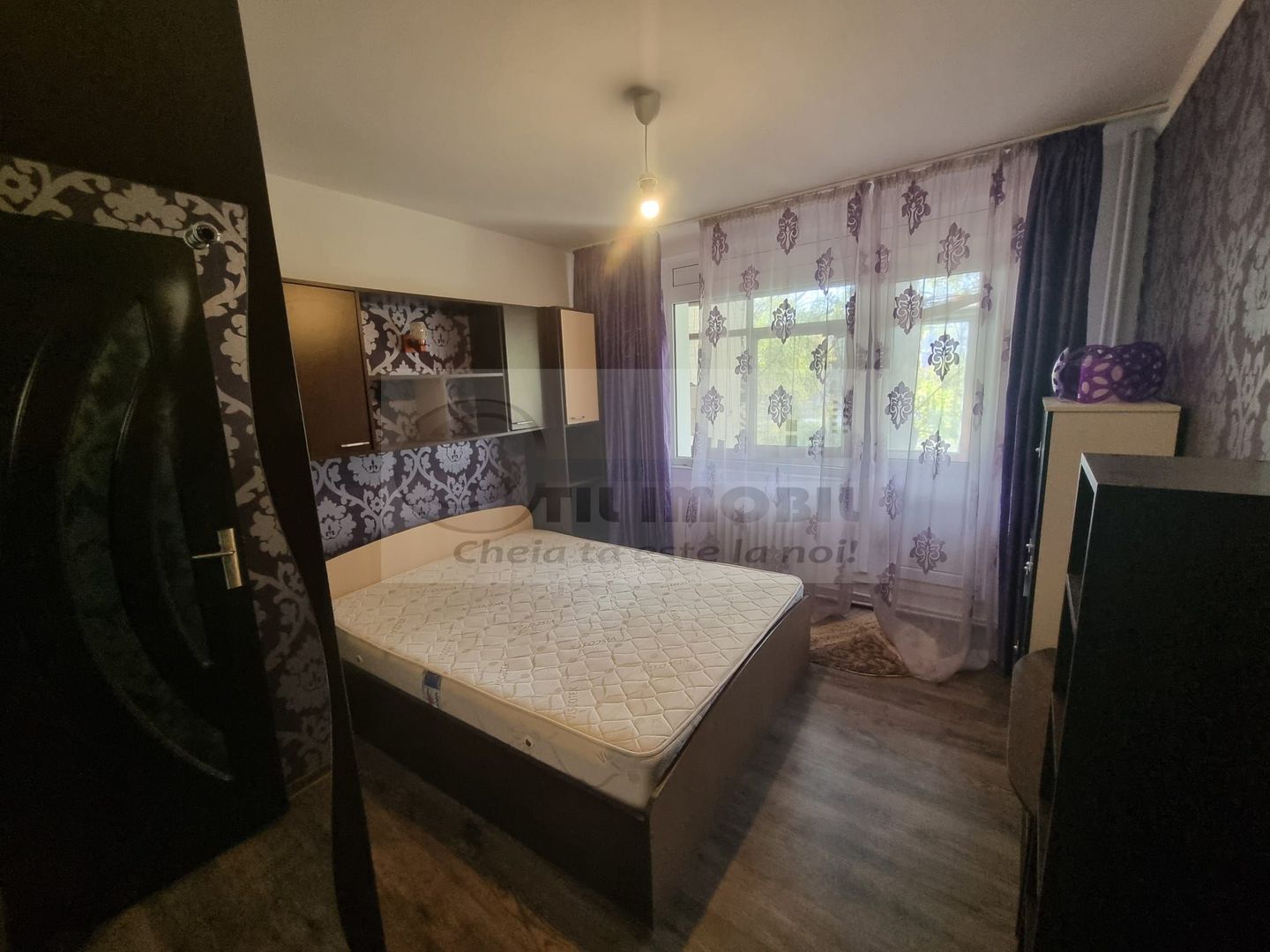 Cartier - Podu Ros - Ap. 3 camere - 95k Cash - 58 mp etaj 1. - Poză 1