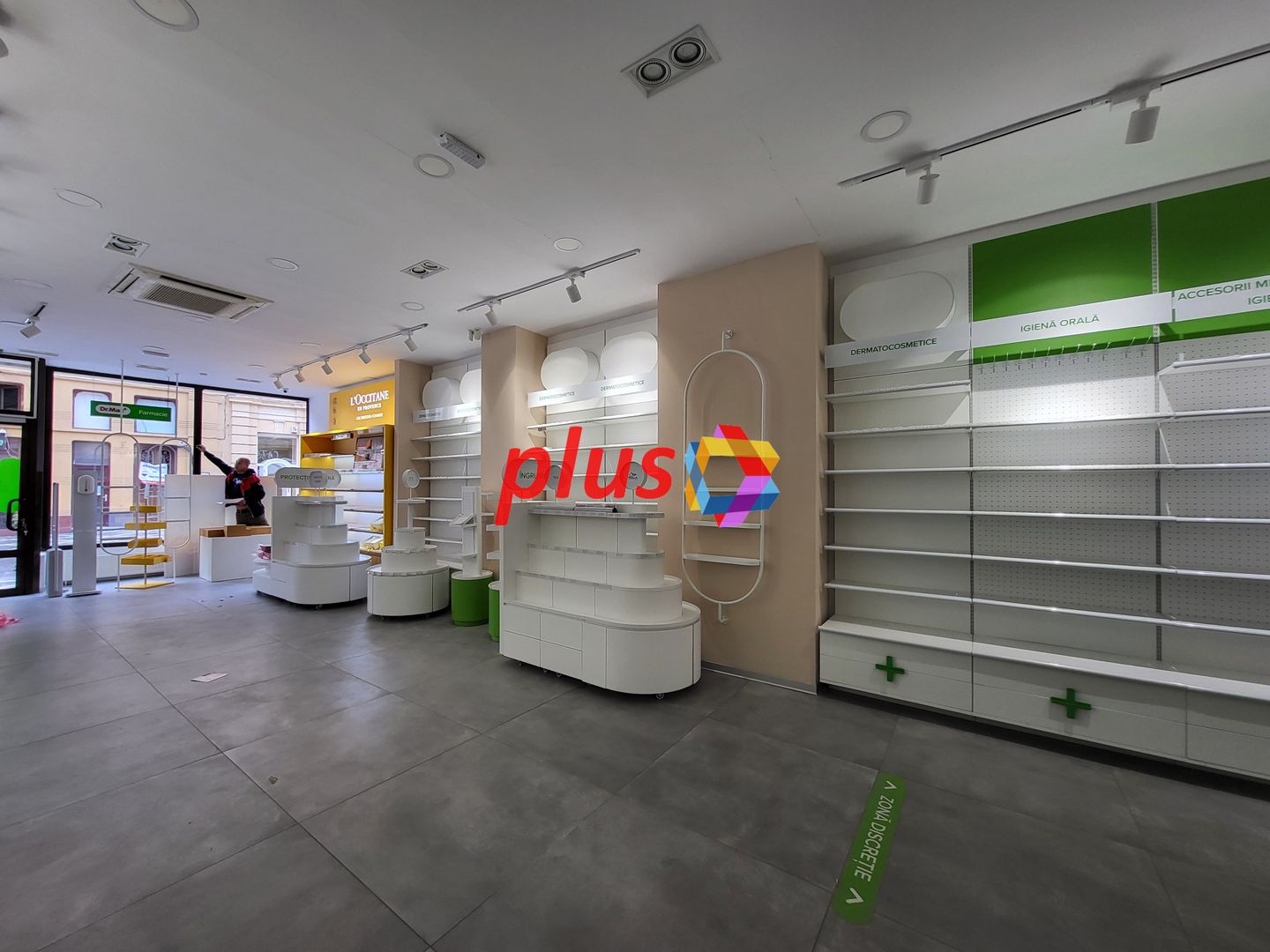 Spatiu comercial cu super vad  - 234 mp #Plus-imo.ro - Poză 4