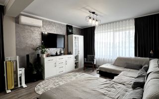 Complex din casa noua si 3 cabane, piscina încalzita 6600 mp teren - Poză 7