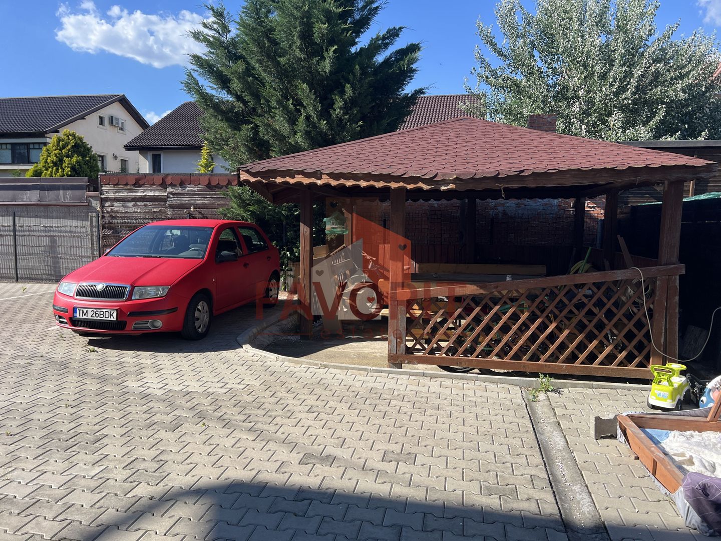 Apartament 3 camere | 2 bai | 85mp utili | Curte | Giroc - Poză 12