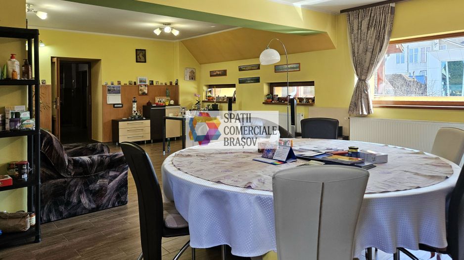 Casă plus Spațiu comercial  741 mp, Teren 906 mp Brasov - zona Blumana - Poză 8