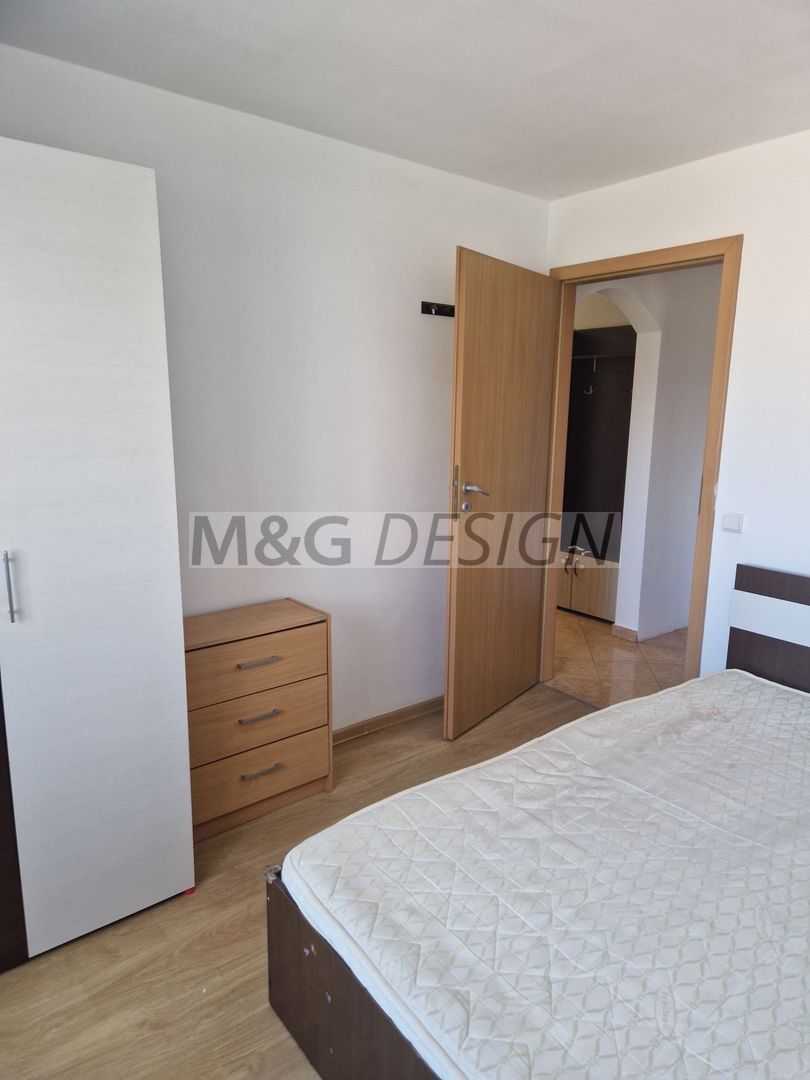 Apartament 3 camere zona Lunei - Poză 4