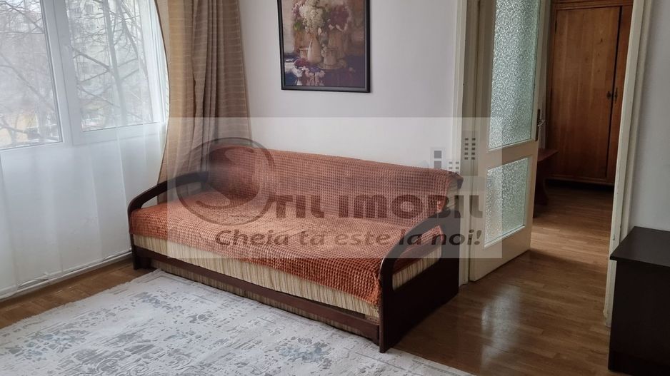 2 camere Podu Ros - Poză 3