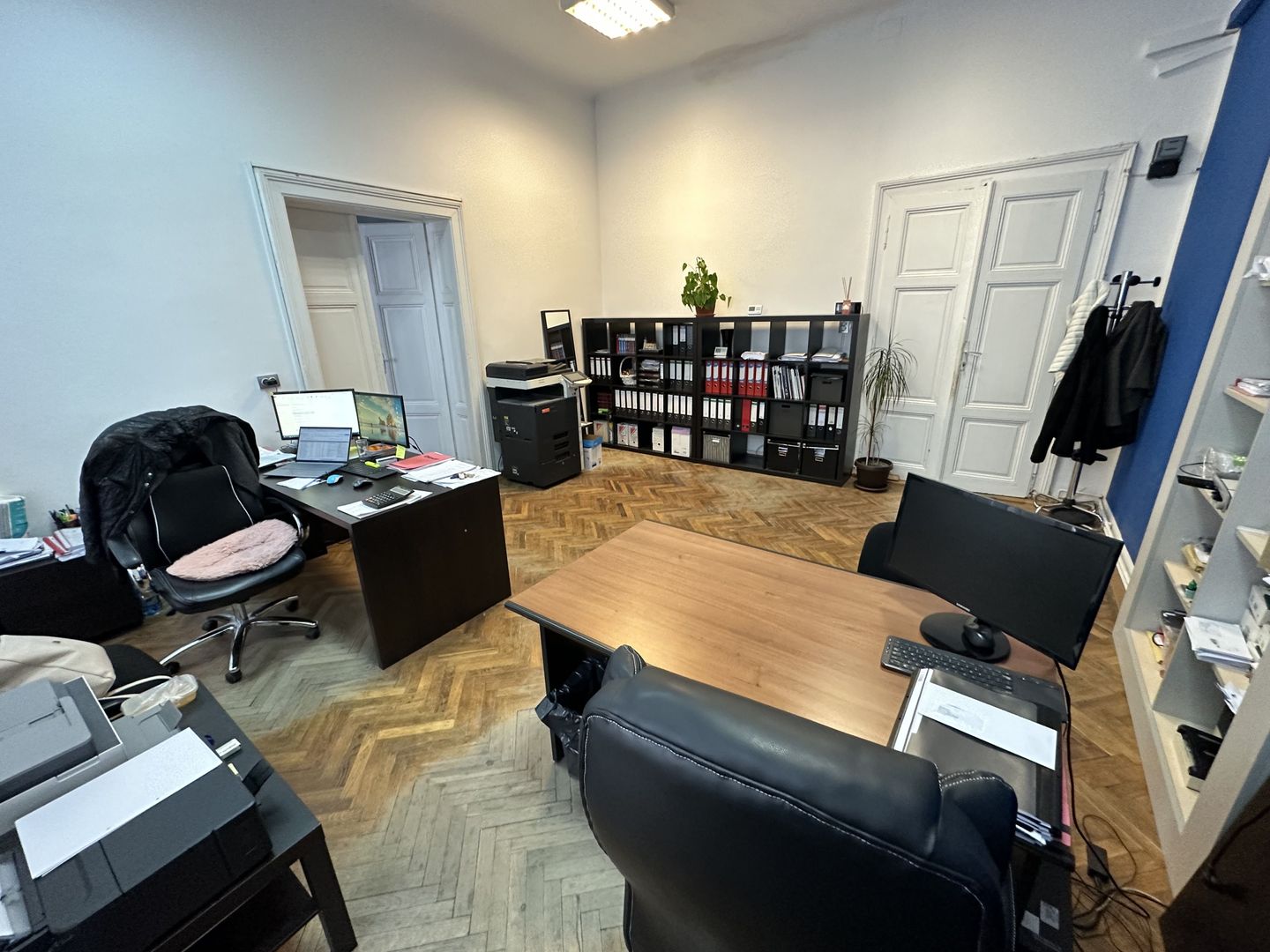 Ultracentral  format din 2 apartamente cu CF separat - Poză 1