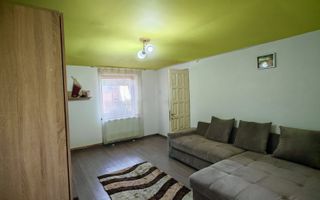 Corp de casa 4 camere zona Nicopole,curte comuna cu 1 familie. - Poză 12