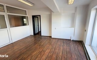 Spatiu birouri de vanzare in Piata Unirii, blocul Sitraco, 1100 mp - Poză 6
