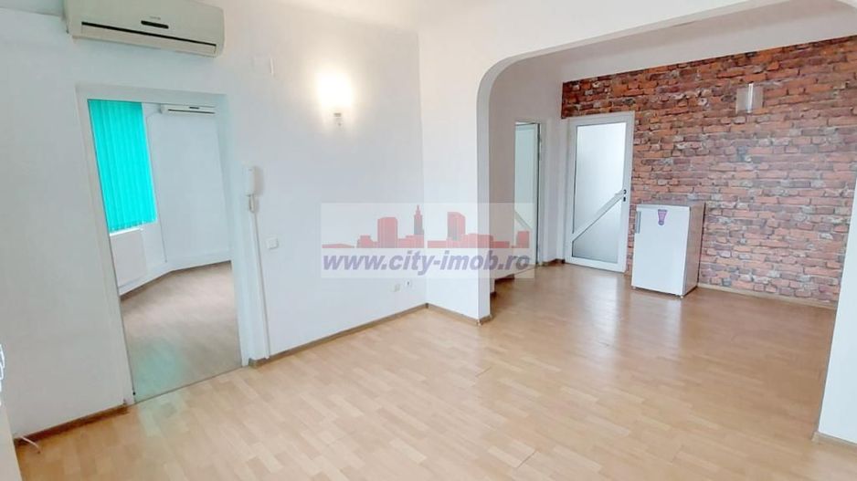 Inchiriere Apartment 3 Camere in VILA  Tineretului - Poză 2