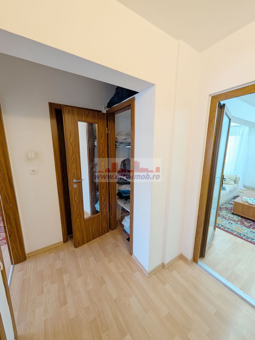 Vanzare Apartament 3 camere Curtea de Arges, Judetul ARGES - Poză 18